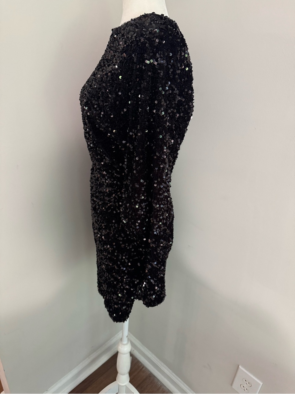MNG Mango Black Sequin Cocktail Dress Size 4 Dolman Sleeve Party Mini Dress - Picture 2 of 9